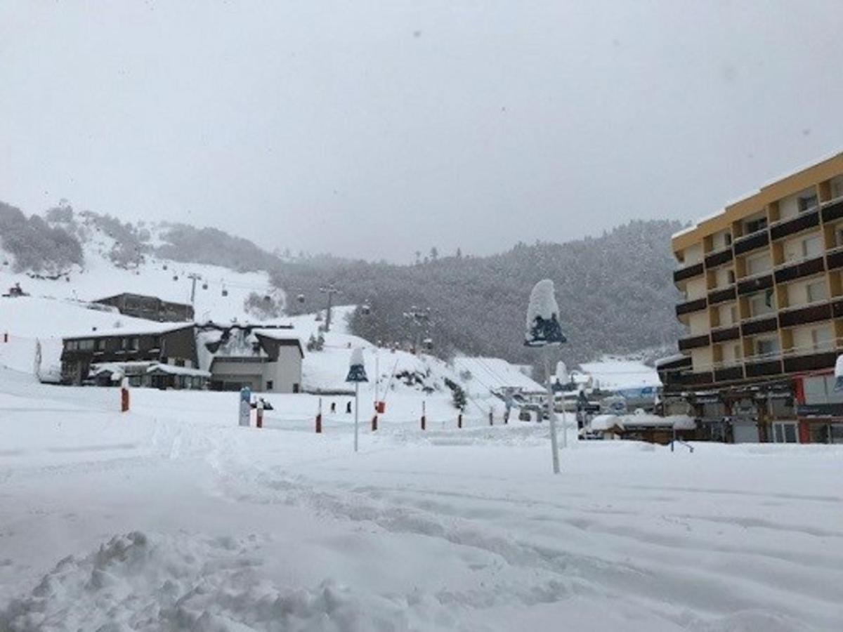 Studio A Gourette - 4 Pers., Balcon, 150M Des Pistes - Fr-1-400-53 المظهر الخارجي الصورة